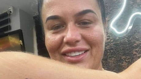 Mum stuck in Turkey for seven weeks after trashing hotel room offers £10K in bid to get home