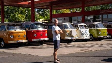 Der Bulli-Dealer von Marzahn bringt VW-Busse zurück auf die Straße