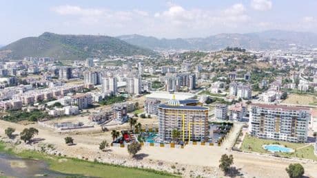 Üstündağ'dan Gazipaşa'ya apartman otel