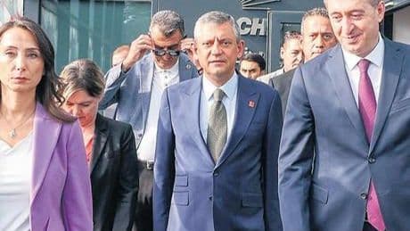 DEM Parti'den CHP'ye destek ziyareti: ‘Direnişin adı meşru müdafaadır’