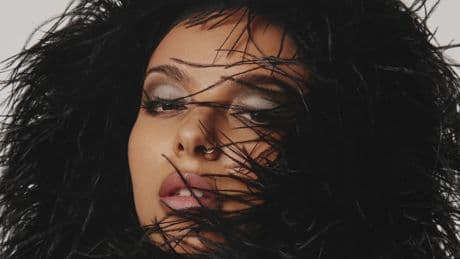 Del reinado de Little Mix al imperio propio: Jade lanza su primer álbum como solista y se entrega al exceso del pop