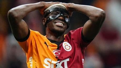 Victor Osimhen kararını veriyor!