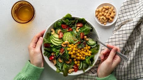Nach Antibiotika: Diese Lebensmittel bringen Ihre Darmflora wieder in Schwung