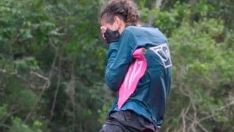 Carra demuestra su garra en 'El Conquis' con una victoria épica