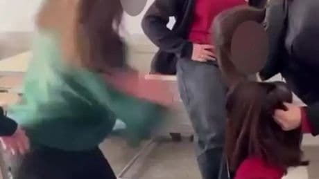 Sivas’ta kız öğrenciye şiddet görüntüleri sosyal medyada tepki toplamıştı: Valilik soruşturma başlattı