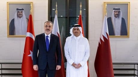 Bakan Fidan, Katar Başbakanı El Sani ile bir araya geldi
