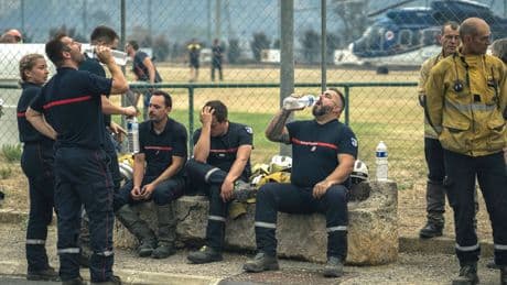 Incendie dans l’Aude : les villages des Corbières entre effroi et solidarité