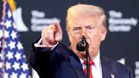 Trump-Putin-Gipfel in Alaska: US-Präsident warnt Russland vor Konsequenzen
