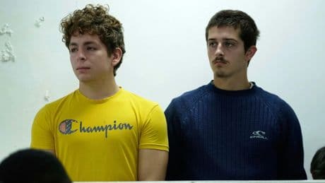 Two Belgian teenagers found with 5,000 ants in Kenya given $7,700 fine or 1-year prison sentence