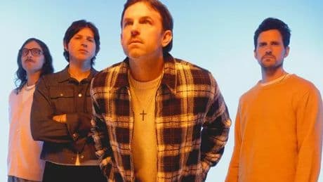 Kings of Leon cancel all UK and Europe dates as singer suffers 'freak' injury