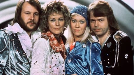 Stiller Held der Musikgeschichte gestorben - ABBA trauern um „fünftes“ Bandmitglied