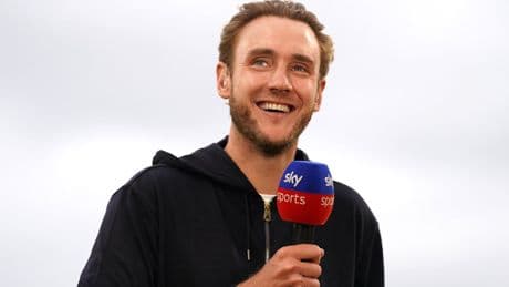 Stuart Broad to help out South Africa bowlers but not interested in coaching job