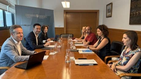 ELA y LAB advierten de que la propuesta del Gobierno vasco para el salario mínimo solo beneficia a 10.000 personas