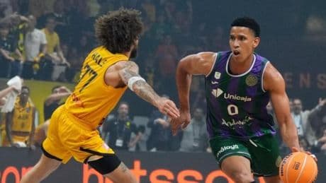 Unicaja, a un por un histórico 'repóker' de títulos