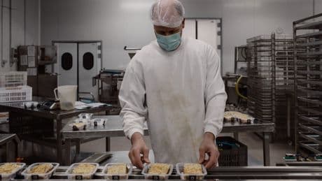 Urkabe absorbe Ameztoi para crecer en platos precocinados