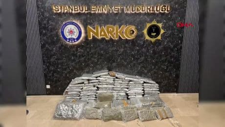 Esenyurt'ta 144 kilogram skunk maddesi ele geçirildi