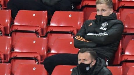 Donny van de Beek appears to blame Man Utd for injuries and admits warming the bench left his confidence shot to pieces