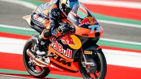 Perrone se estrena en la pole y Rueda saldrá atrás