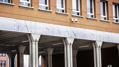 Man veroordeeld die stomp uitdeelde aan zijn advocaat in PI Vught