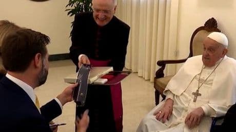 Papst Franziskus ist tot: Ostersegen und J.D. Vance - so waren seine letzten 24 Stunden