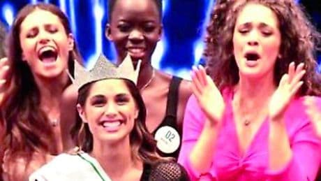 Tensostruttura sul mare per Miss Italia a Sestri Levante. Ma la città (e la politica) si divide tra pro e contro