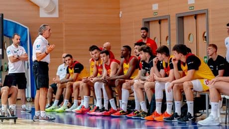 Santi Aldama y Darío Brizuela se reincorporan a los entrenamientos de la selección española