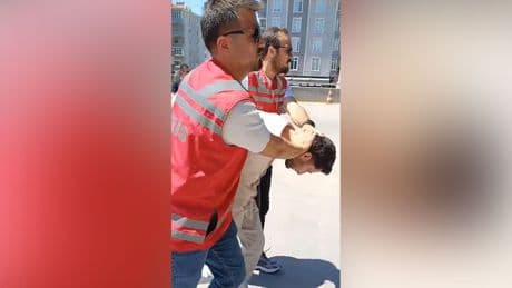 Sosyal medyada 12 şehit askere hakaret eden erkek tutuklandı