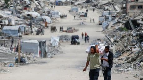 En direct, guerre à Gaza : l’armée israélienne continue de bombarder l’enclave, où une aide humanitaire limitée peine à être distribuée