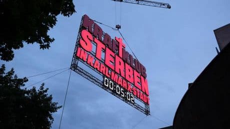 Kultur: Schriftzug in Chemnitz legt Kraftklub-Auftritt nahe