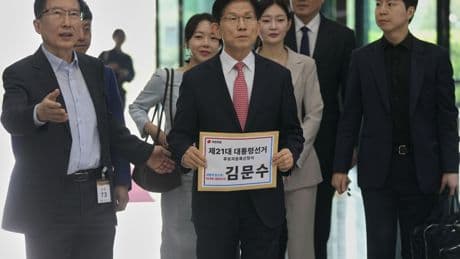 Korean conservatives choose unpopular candidate for June 3 presidential election