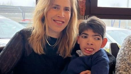 Sonia, madre de un hijo con 100% de discapacidad: &quot;Ser cuidadora no es una elección, es una urgencia&quot;