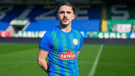 Süper Lig ekibi formayı giydirdi! Abdülkadir Ömür'ün yeni adresi belli oldu