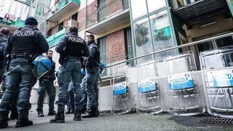 Decreto Sicurezza, maxi piano di sgomberi delle case occupate: 43 milioni l’anno se rimesse a reddito