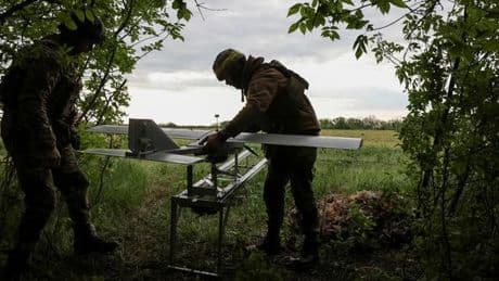 En direct, guerre en Ukraine : les affrontements se poursuivent entre Russes et Ukrainiens, sur le front et dans les airs