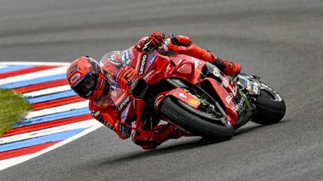 Nueva victoria de Marc Márquez: gana al sprint en Brno y es más líder del Mundial