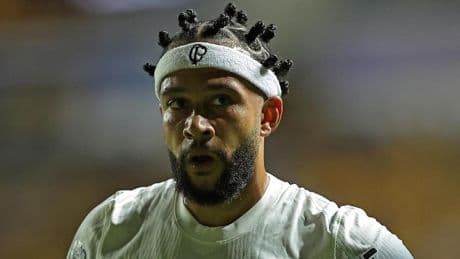 La última de Memphis Depay: No se presenta al entrenamiento de Corinthians