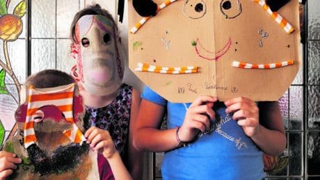 "Con la nostra voce", mostra di foto sui fratelli dei piccoli malati