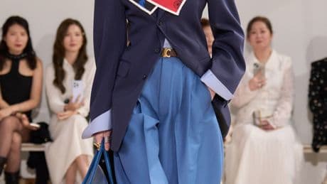 Debütschau in Paris: Celine kleidet sich neu ein
