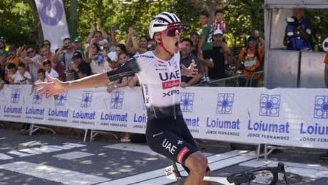 Del Toro gana el Circuito de Getxo en un emocionante final