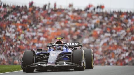 Carlos Sainz, contra la FIA tras su incidente con Lawson: "Lo más confuso es que ahora no quieren hablar conmigo"
