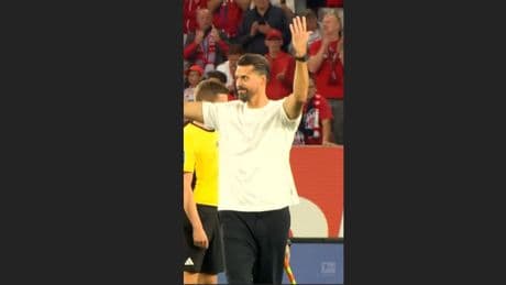 Gegen Augsburg - Bayern zittert trotz 3:0-Führung