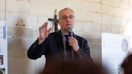 La communauté de l’Emmanuel annonce la « renonciation » de son modérateur général