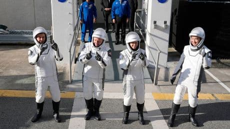 Russian and US space chiefs meet to discuss continued cooperation