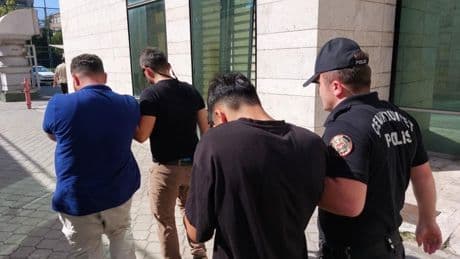 Siber polisinden müstehcenlik operasyonu: Çok sayıda kişi gözaltına alındı