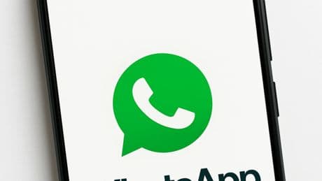 El modo avión ya está en WhatsApp: cómo activarlo y cuáles son sus ventajas