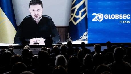 « Les Américains ne seront peut-être plus là demain » : en Europe centrale, l’atlantisme fait sa mue