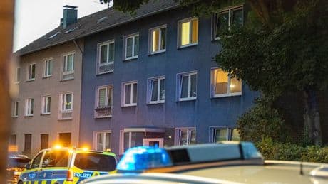 Schreckliche Tat in Gelsenkirchen - Sohn (18) tötet Mutter mit Axt und geht dann zur Polizei