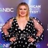 Leute: Ex-Mann krank: Kelly Clarkson muss Konzerte verschieben