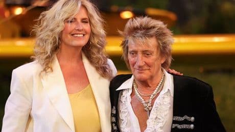 Rod Stewart's plea to Penny Lancaster as health issue makes romantic gesture awkward