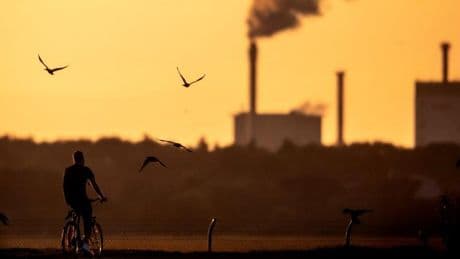 Klimaziele auf 2040 vorziehen? Dagegen bildet sich jetzt eine ungewöhnliche Allianz